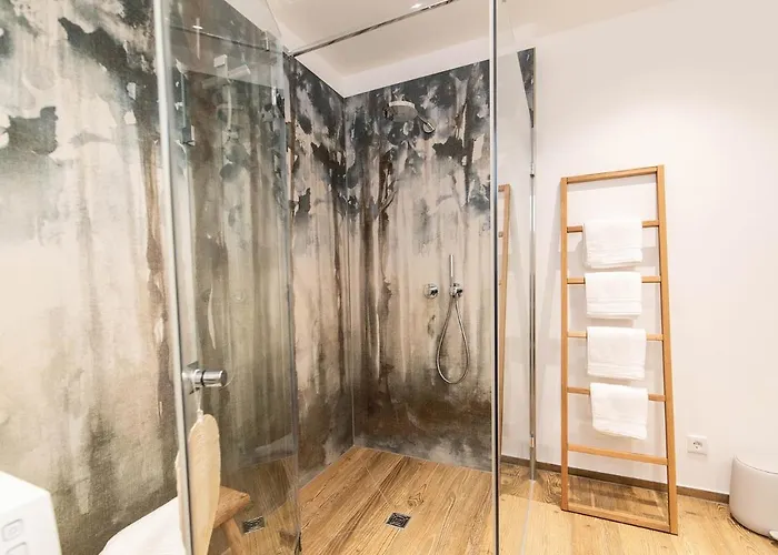 Veilcheneck Apartament *